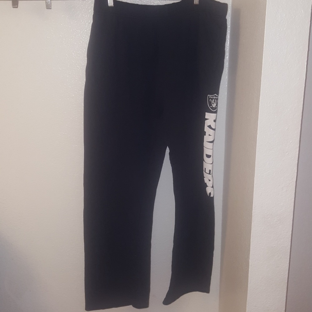 MENS OAKLAND RAIDERS SWEATPANTS SIZE XL